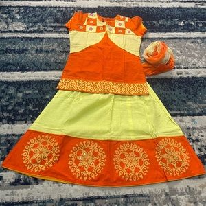Kids Lehanga set (new without tags) size 4